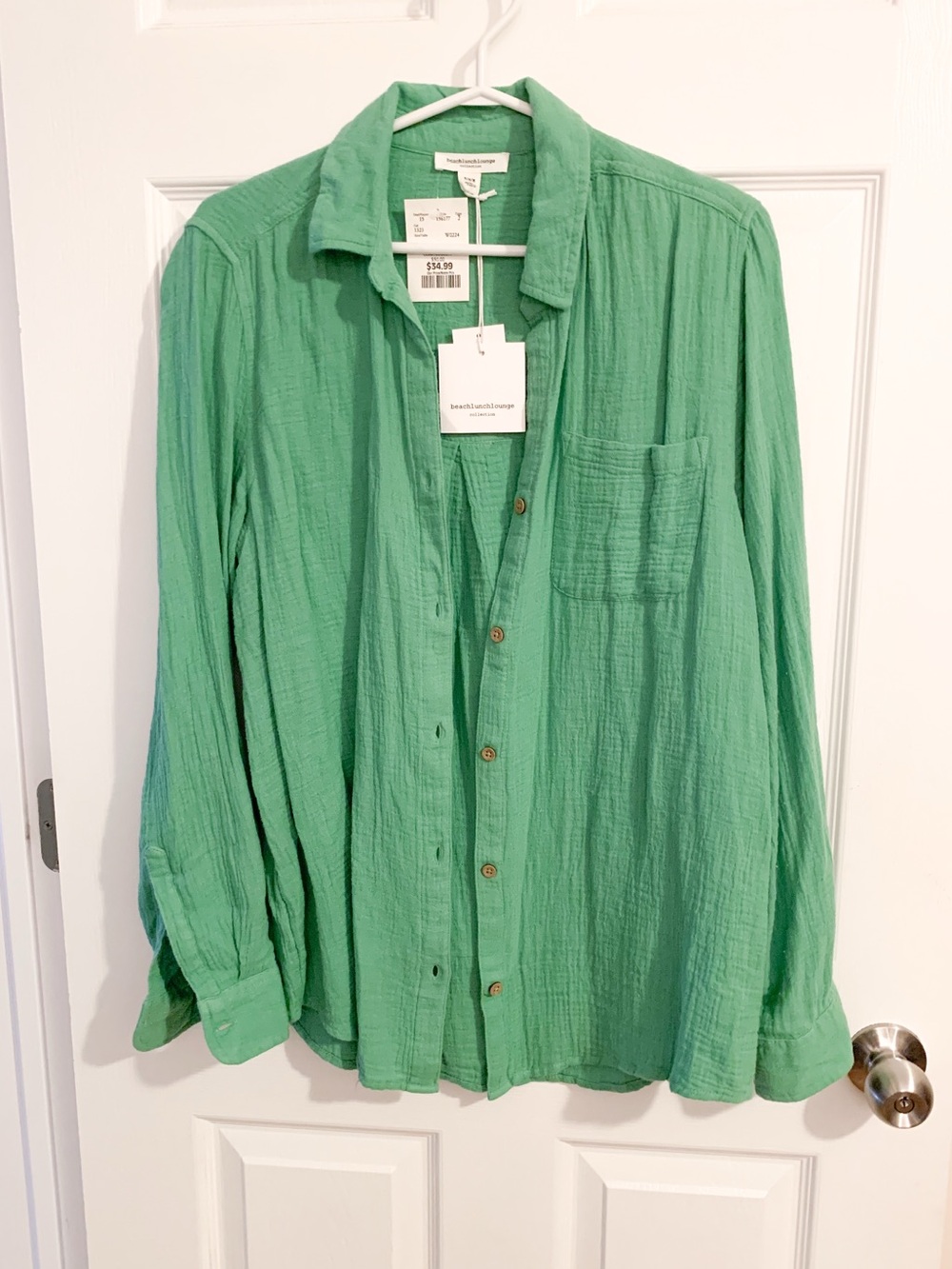 beachlunchlounge Alesia Woman’s Bright Green Textured Button-Down Shirt - size M